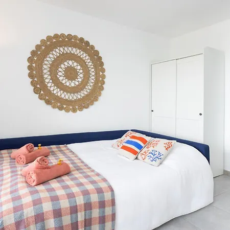 Апартаменты Coral Del Mar Такоронте